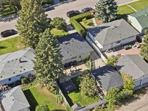 436 Arlington Drive SE photo 44
