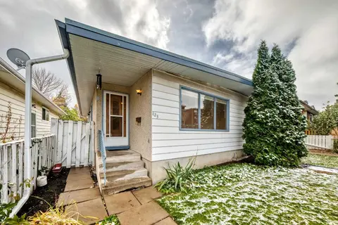 823 67 Avenue SW, Calgary