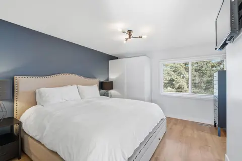 543 Willingdon Boulevard SE photo 23