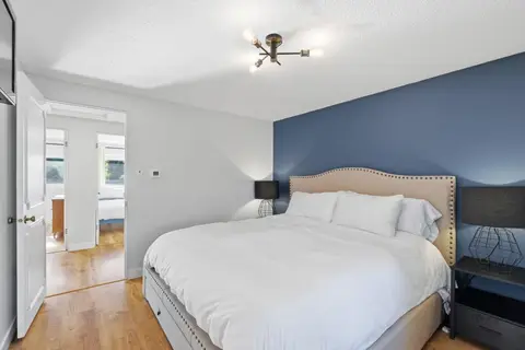 543 Willingdon Boulevard SE photo 24