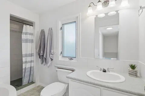 543 Willingdon Boulevard SE photo 29
