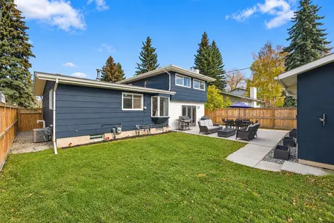 543 Willingdon Boulevard SE photo 39