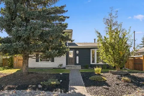 543 Willingdon Boulevard SE photo 40