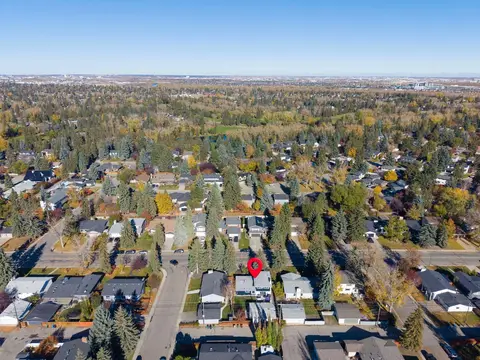 543 Willingdon Boulevard SE photo 43