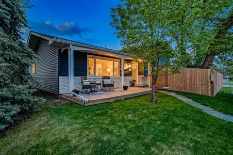 10704 Maplecrest Road SE photo 43