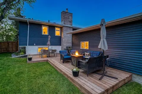 10704 Maplecrest Road SE photo 46