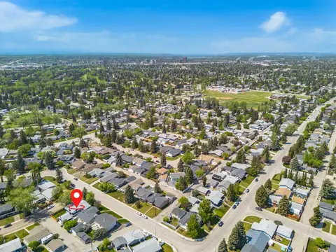 10704 Maplecrest Road SE photo 48
