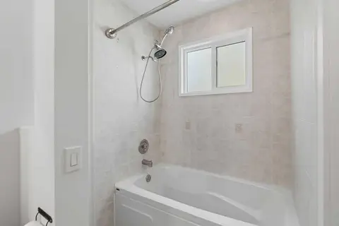 148 Cantrell Drive SW photo 12