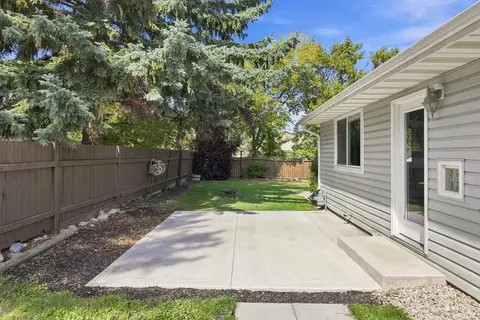 148 Cantrell Drive SW photo 27