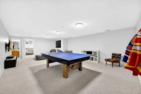 36 Lake Lucerne Close SE photo 22