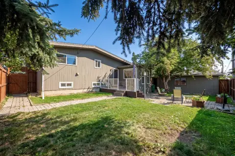 92 Chinook Drive SW photo 39