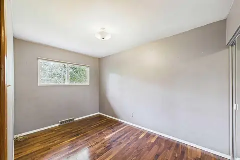28 Franklin Drive SE photo 24