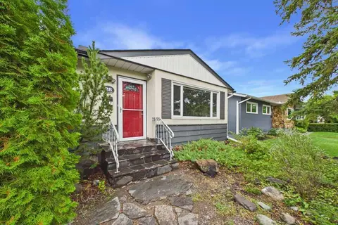 28 Franklin Drive SE photo 4