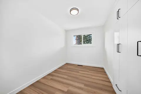 808 Avonlea Place SE photo 15
