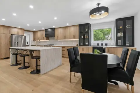 111 Canata Close SW photo 13