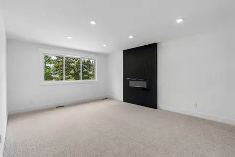 111 Canata Close SW photo 24