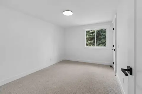 111 Canata Close SW photo 27