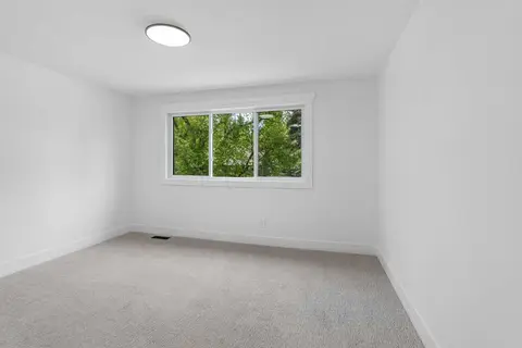 111 Canata Close SW photo 29