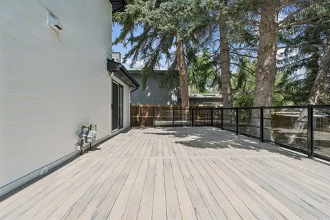 111 Canata Close SW photo 42
