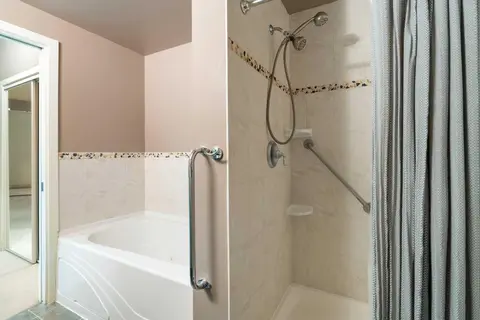 1901, 1088 6 Avenue SW photo 34