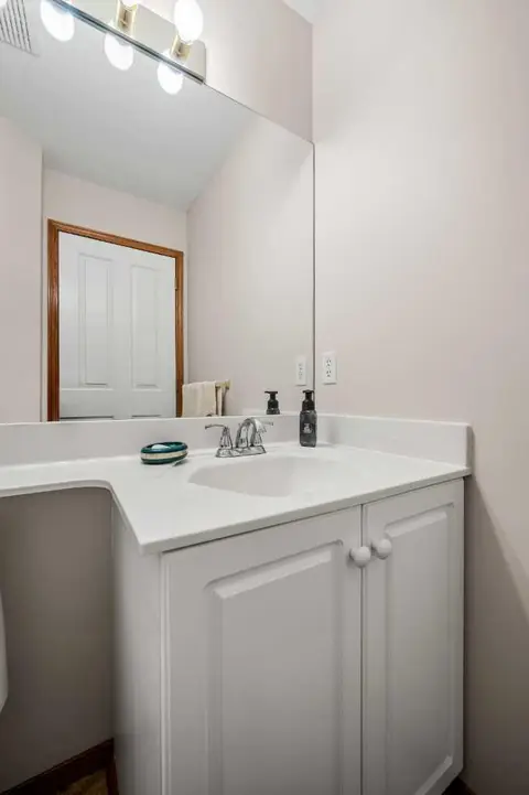 108 Citadel Circle NW photo 18