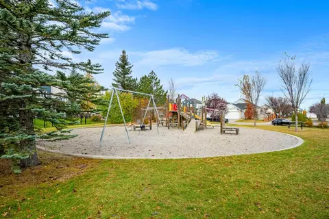 108 Citadel Circle NW photo 42