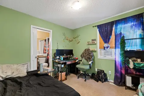 195 Cranberry Close SE photo 22