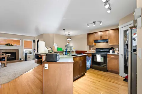 195 Cranberry Close SE photo 7